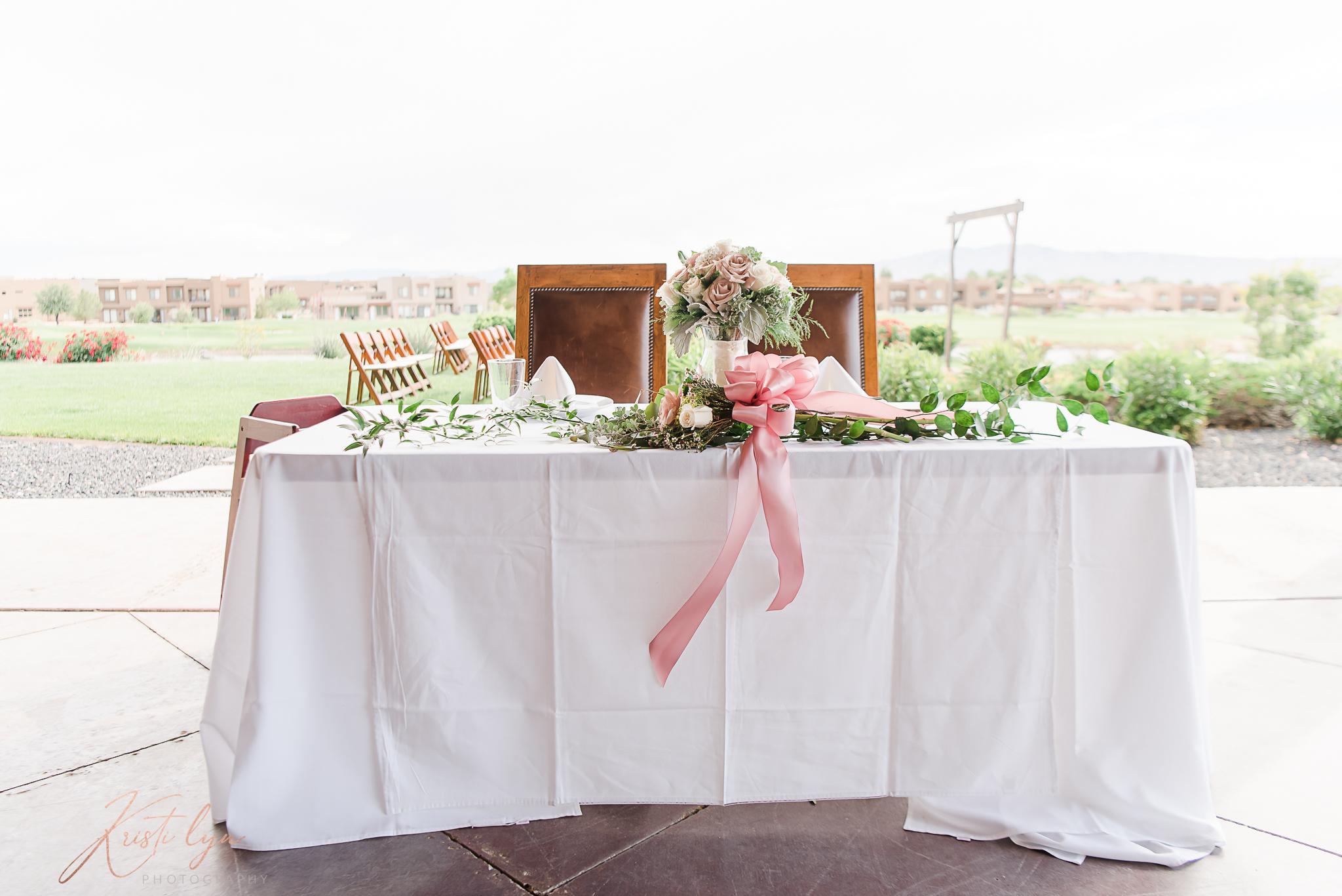Bride and groom table at The Ledges of St George Utah