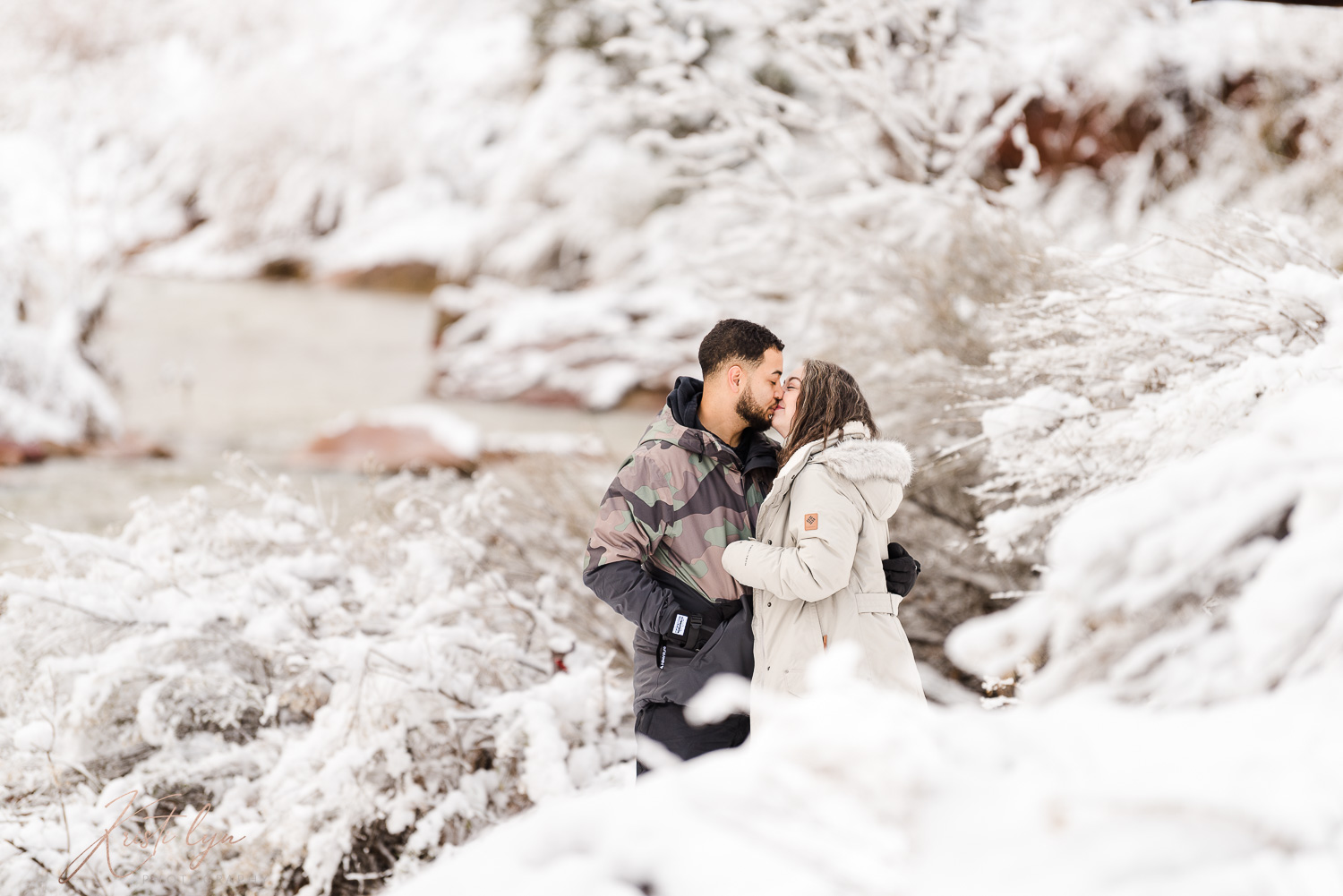 Winter engagement photo session in Zion National Park.