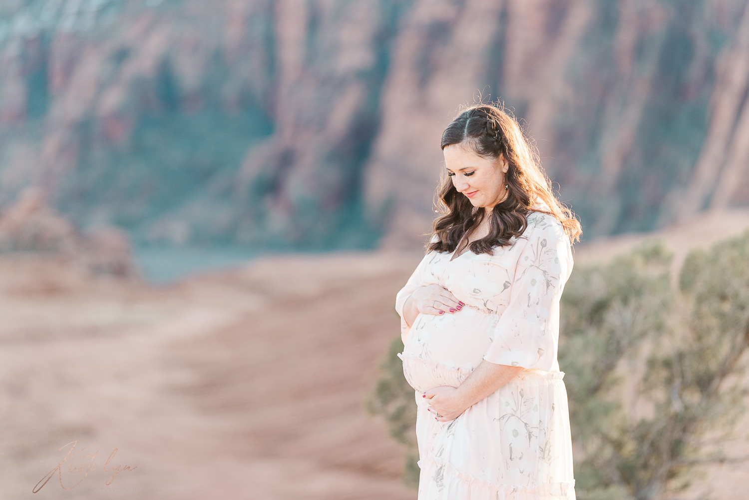 Pregnant mother during maternity session